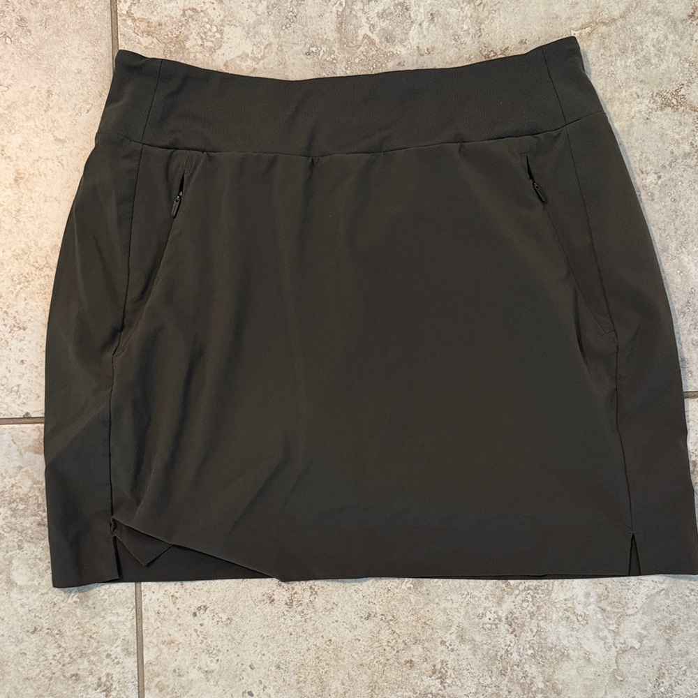 2 For 1 Athleta Soho Skorts - Picture 7 of 14
